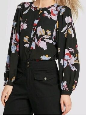 Who What Wear Flowy Black Floral Blouse Size Small